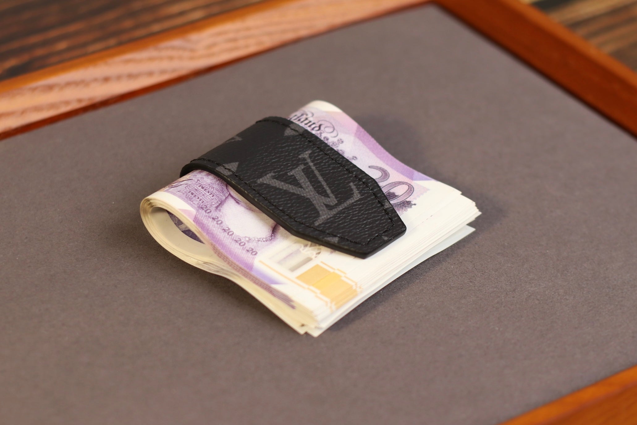 EM Cash Clip