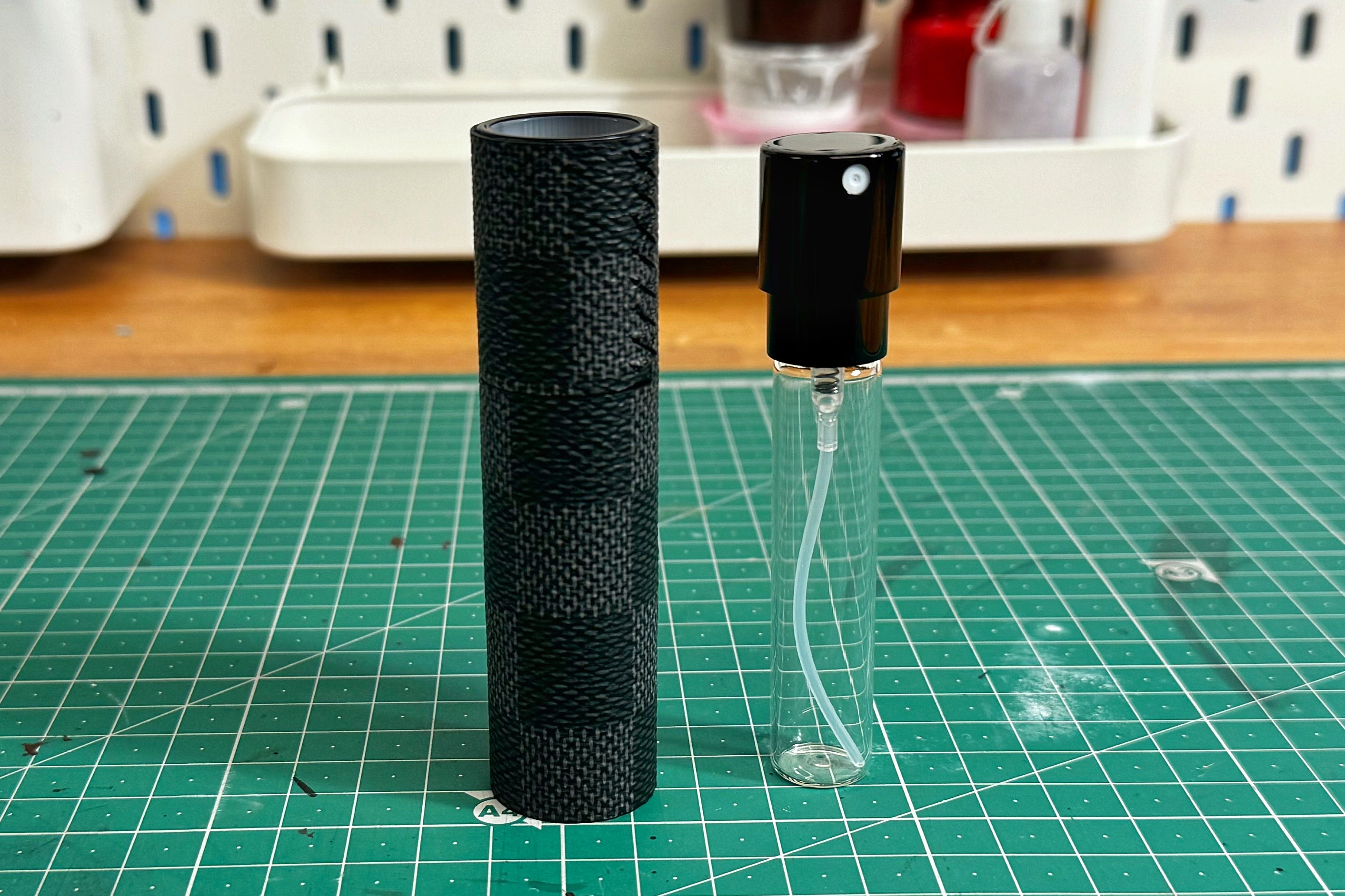 Graphite Damier Travel Fragarance Holder