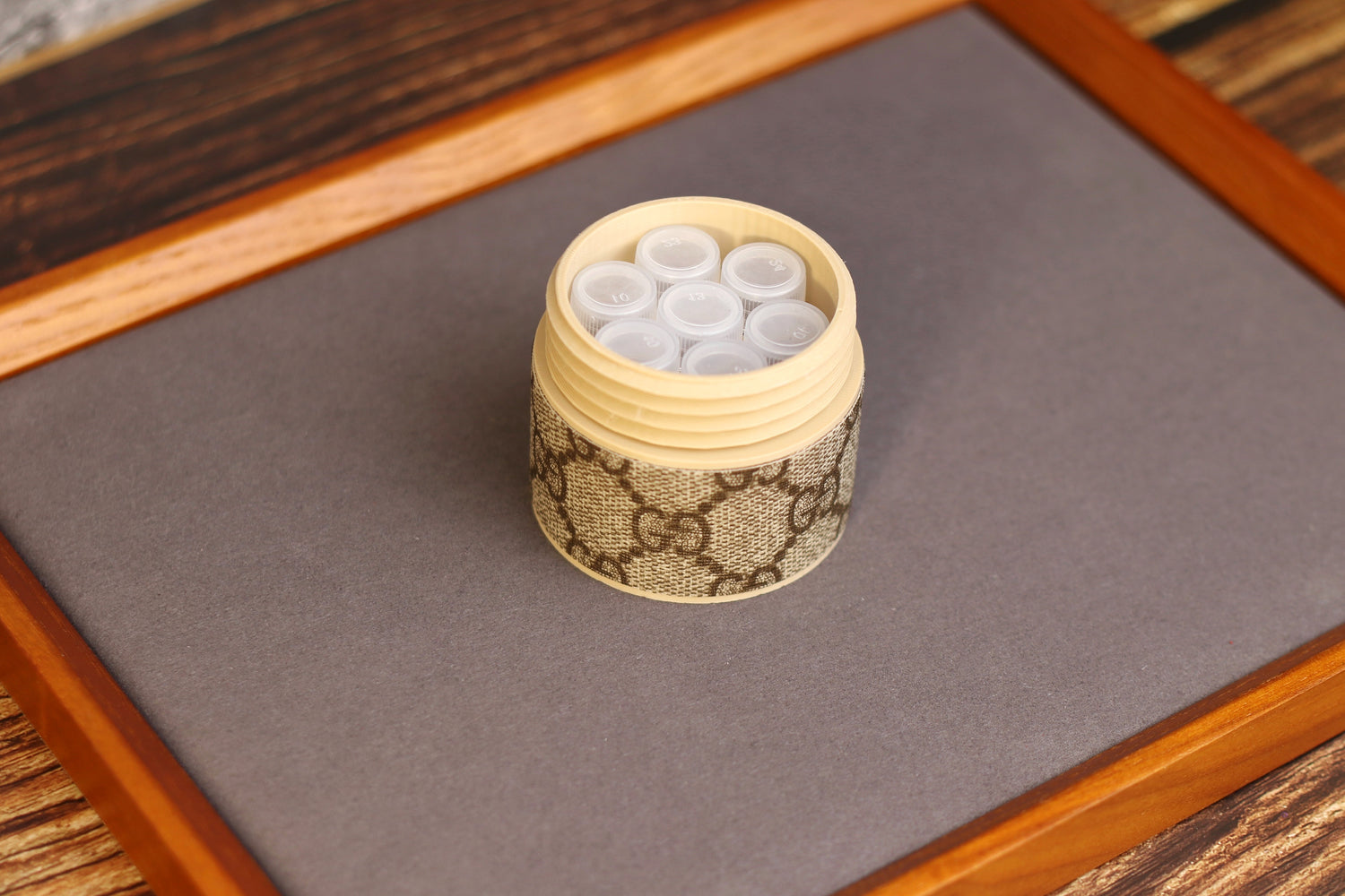 Beige GG RipTip Case