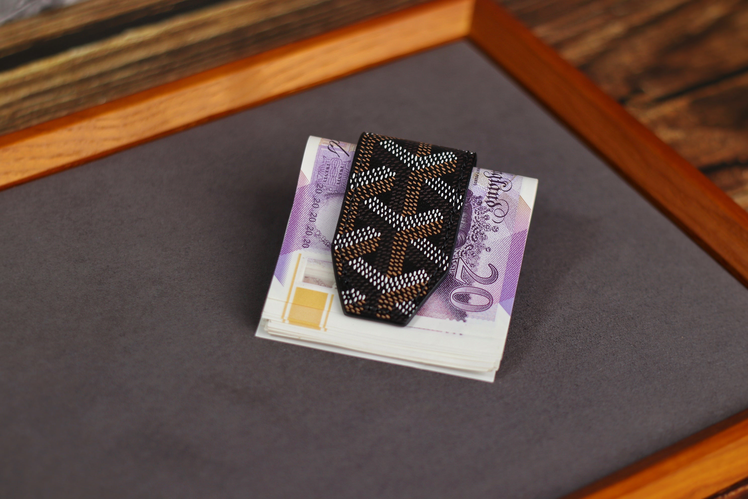 GY Cash Clip