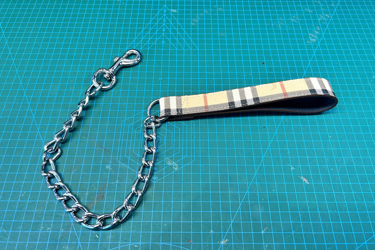 25-Inch Heavy Designer Chain Lead