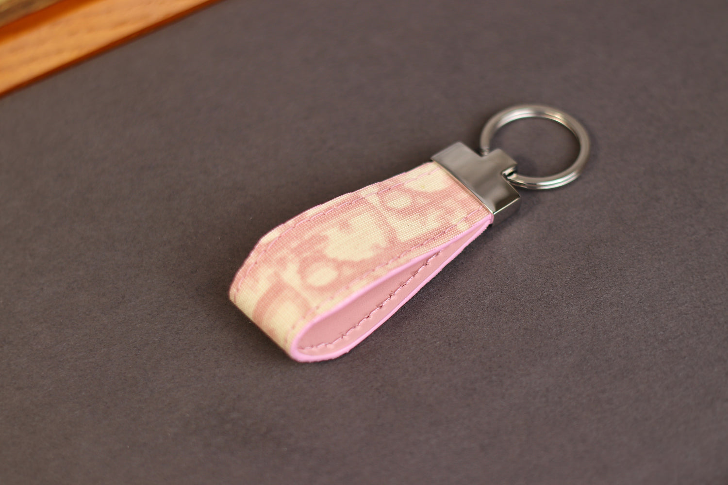 CD Loop Keychain - Pink