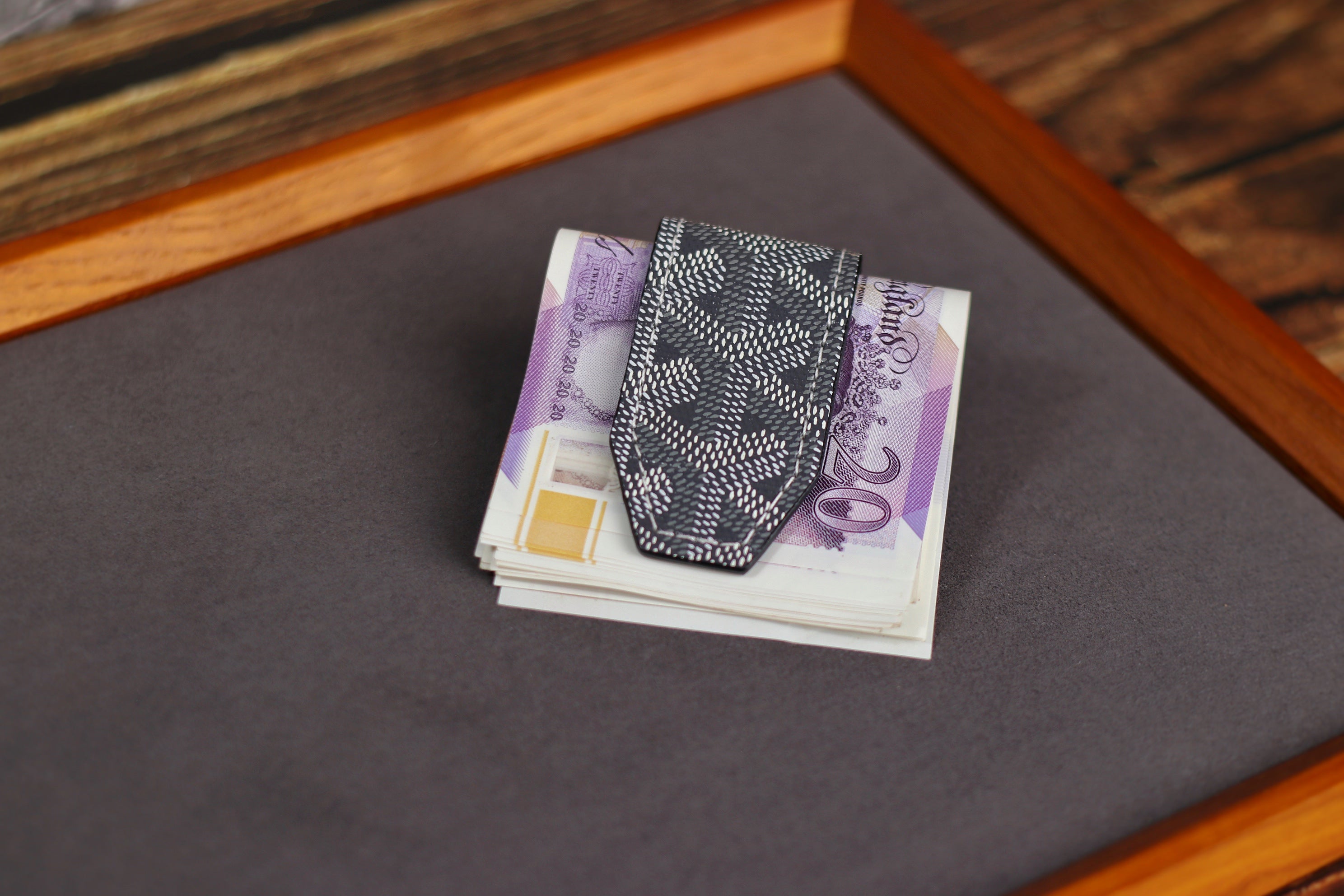 GY Cash Clip