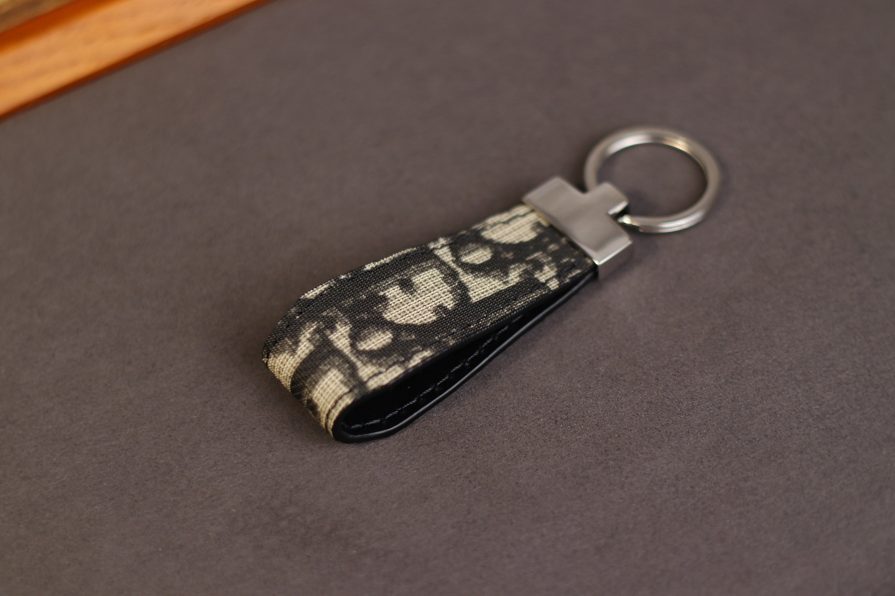 CD Loop Keychain - Black