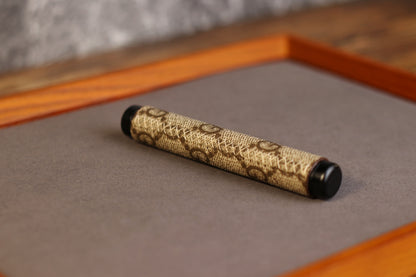 Beige GG Joint Holder